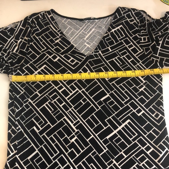 LAUREN Ralph Lauren blouse cold shoulders - Picture 7 of 12